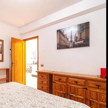 Cozy In Los Cristianos With Heated Pool * לוס כריסטיאנוס