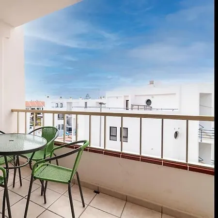 Cozy In Los Cristianos With Heated Pool *