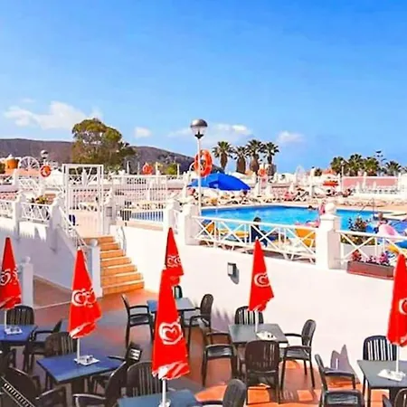 Cozy In Los Cristianos With Heated Pool Διαμέρισμα Los Cristianos (Tenerife)